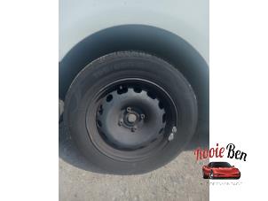 Used Set of wheels + tyres Peugeot Partner (GC/GF/GG/GJ/GK) 1.6 BlueHDI 75 Price on request offered by Rooie Ben autodemontage