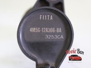 Zündspule van een Ford Focus C-Max 1.8 16V 2004