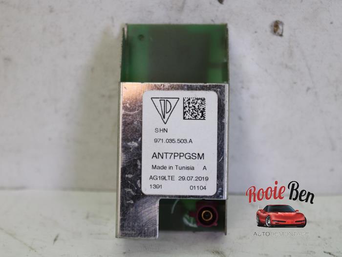 Używane Antena Porsche 718 Cayman (982) 4.0 GT4 Cena € 50,00 Procedura marży oferowane przez Rooie Ben autodemontage