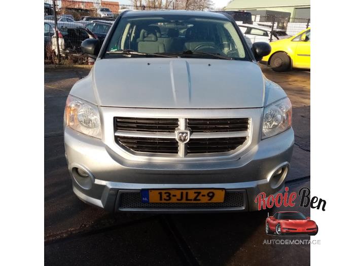 Używane Maska Dodge Caliber 2.0 16V Cena € 150,00 Procedura marży oferowane przez Rooie Ben autodemontage
