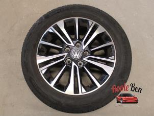 Gebrauchte Felge + Reifen Volkswagen Transporter T6 2.0 TDI 150 Preis auf Anfrage angeboten von Rooie Ben autodemontage