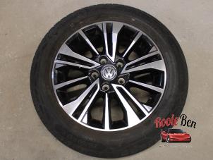 Usagé Jante + pneumatique Volkswagen Transporter T6 2.0 TDI 150 Prix sur demande proposé par Rooie Ben autodemontage