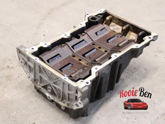 Couvercle carter d'un Cadillac SRX 3.6 V6 24V AWD 2007