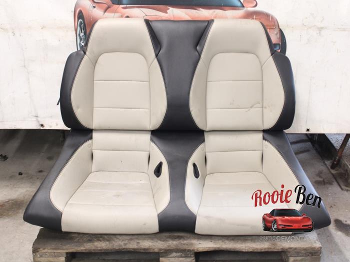 Sitze+Bank (komplett) van een Ford (USA) Mustang VI Convertible 2.3 EcoBoost 16V 2016