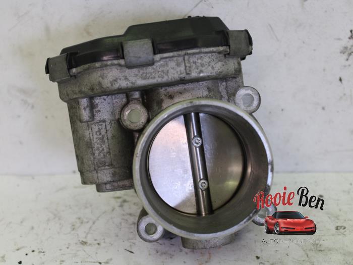 Throttle body from a Ford (USA) Mustang VI Convertible 2.3 EcoBoost 16V 2016