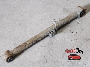 Used Rear wishbone, left Dodge 1500 Standard Cab (DS/DJ/D2) 5.7 Hemi V8 Price on request offered by Rooie Ben autodemontage