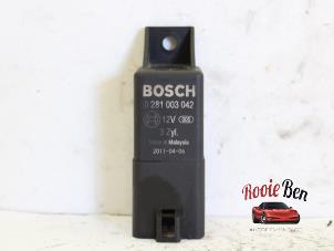 Used Glow plug relay Volkswagen Polo V (6R) 1.2 TDI 12V BlueMotion Price on request offered by Rooie Ben autodemontage