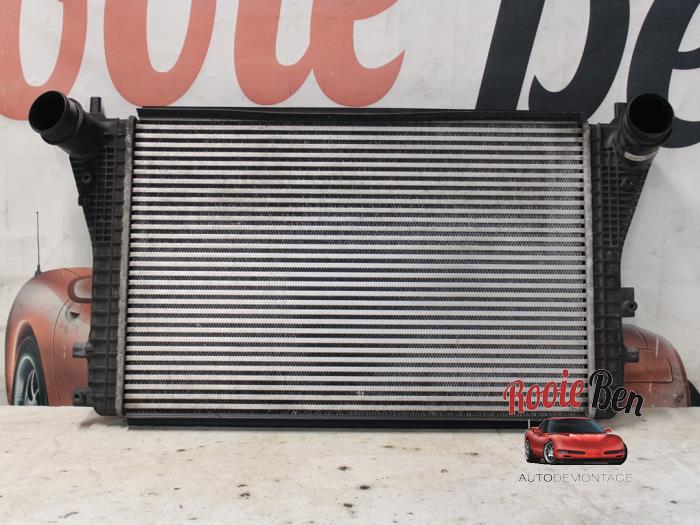 Usagé Radiateur Volkswagen Touran (1T3) 1.4 16V TSI EcoFuel Prix sur demande proposé par Rooie Ben autodemontage