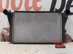 Used Radiator Volkswagen Touran (1T3) 1.4 16V TSI EcoFuel Price on request offered by Rooie Ben autodemontage