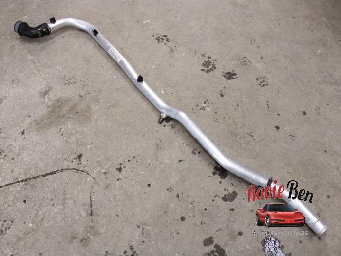 Gebrauchte Wasserrohr Porsche 718 Cayman (982) 4.0 GT4 Preis € 100,00 Margenregelung angeboten von Rooie Ben autodemontage