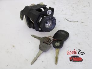 Used Ignition lock + key Cadillac Seville (K-body) 4.6 SLS/North Star V8 32V Price on request offered by Rooie Ben autodemontage