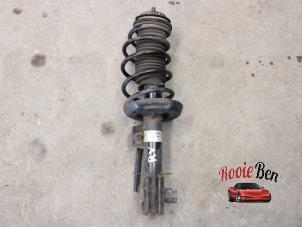 Used Front shock absorber rod, right Fiat Grande Punto (199) 1.9 Multijet Price on request offered by Rooie Ben autodemontage
