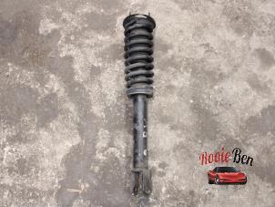Used Front shock absorber rod, right Jaguar XF (CC9) 3.0 V6 24V Price on request offered by Rooie Ben autodemontage