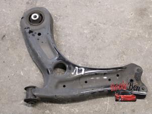 Used Front wishbone, left Seat Ibiza IV (6J5) 1.0 EcoTSI 12V Price on request offered by Rooie Ben autodemontage