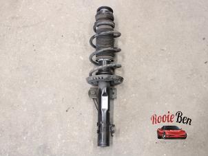Used Front shock absorber rod, left Seat Ibiza IV (6J5) 1.0 EcoTSI 12V Price on request offered by Rooie Ben autodemontage
