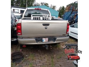 Used Loading container Dodge Ram 3500 Standard Cab (DR/DH/D1/DC/DM) 5.7 V8 Hemi 1500 4x4 Price on request offered by Rooie Ben autodemontage
