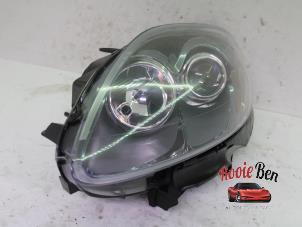 New Headlight, left Fiat Bravo (198A) 1.4 T-Jet 16V 120 Price on request offered by Rooie Ben autodemontage