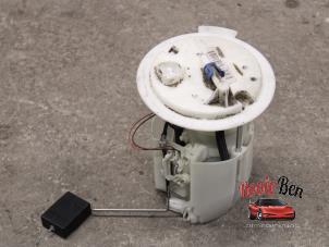 Usados Bomba eléctrica de combustible Dodge Caliber 1.8 16V Precio de solicitud ofrecido por Rooie Ben autodemontage