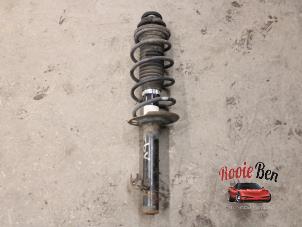 Used Front shock absorber rod, left Toyota Aygo (B10) 1.0 12V VVT-i Price on request offered by Rooie Ben autodemontage