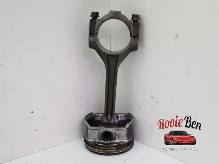 Usagé Piston Ford Usa F-150 Prix € 40,00 Règlement à la marge proposé par Rooie Ben autodemontage