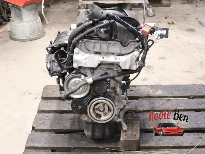 Engine from a Citroën C3 Picasso (SH) 1.6 16V VTI 120 2014