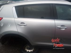 Used Rear door 4-door, right Kia Sportage (SL) 2.0 CRDi HP 16V VGT 4x4 Price on request offered by Rooie Ben autodemontage