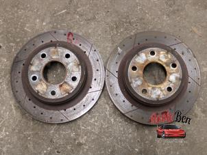 Used Front brake disc Dodge Ram 3500 Standard Cab (DR/DH/D1/DC/DM) 4.7 V8 1500 4x2 Price on request offered by Rooie Ben autodemontage
