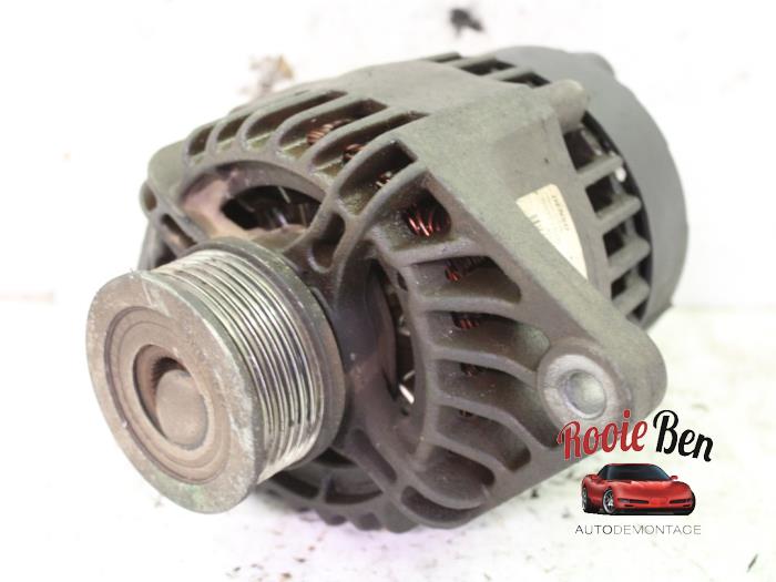 Begagnade Dynamo Fiat Doblo Cargo (223) 1.9 JTD Multijet Pris € 25,00 Marginaltabell erbjuds av Rooie Ben autodemontage