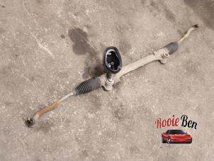 Used Steering box Toyota Yaris II (P9) 1.0 12V VVT-i Price on request offered by Rooie Ben autodemontage