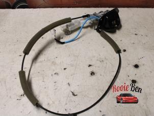 Used Tailgate lock mechanism Nissan Note (E12) 1.2 68 Price on request offered by Rooie Ben autodemontage