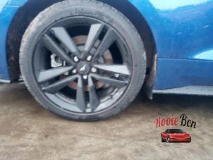Usagé Jante + pneumatique Ford Usa Mustang VI Fastback 2.3 EcoBoost 16V Prix sur demande proposé par Rooie Ben autodemontage