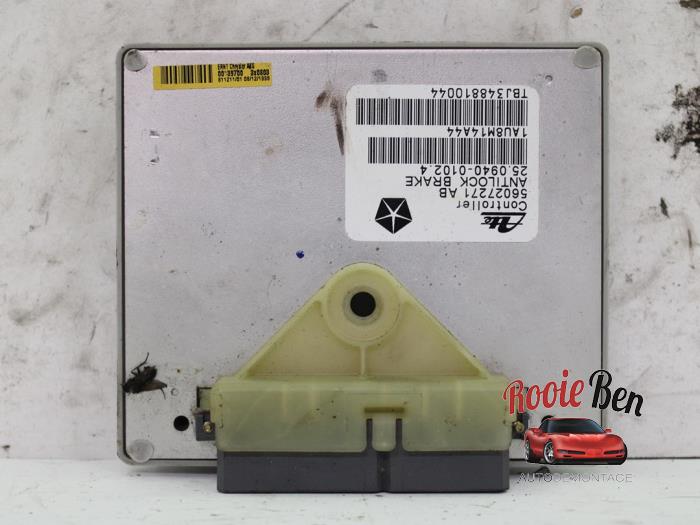 Used Engine management computer Jeep Wrangler (TJ) 4.0 4x4 Price on request offered by Rooie Ben autodemontage