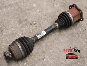 Used Front drive shaft, left Audi A5 Cabrio (8F7) 3.0 TDI V6 24V Quattro Price on request offered by Rooie Ben autodemontage