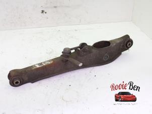 Used Rear wishbone, left Dodge Caliber 1.8 16V Price on request offered by Rooie Ben autodemontage
