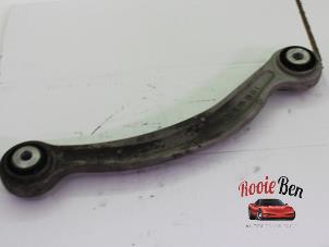 Used Rear wishbone, right Mercedes C Estate (S205) C-350 e 2.0 16V Price on request offered by Rooie Ben autodemontage