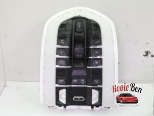 Gebrauchte Innenbeleuchtung vorne Porsche Macan (95B) 3.6 V6 24V Turbo Preis auf Anfrage angeboten von Rooie Ben autodemontage