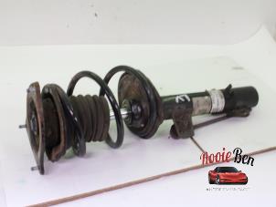 Used Front shock absorber rod, left BMW Mini One/Cooper (R50) 1.6 16V Cooper Price on request offered by Rooie Ben autodemontage