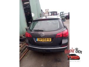 Used Rear end (complete) Opel Astra J Sports Tourer (PD8/PE8/PF8) 1.7 CDTi 16V Price on request offered by Rooie Ben autodemontage
