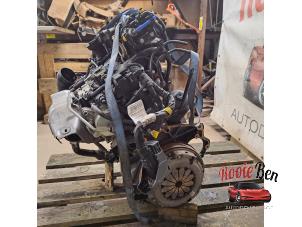 Engine from a Fiat 500 (312) 0.9 TwinAir 80 2016