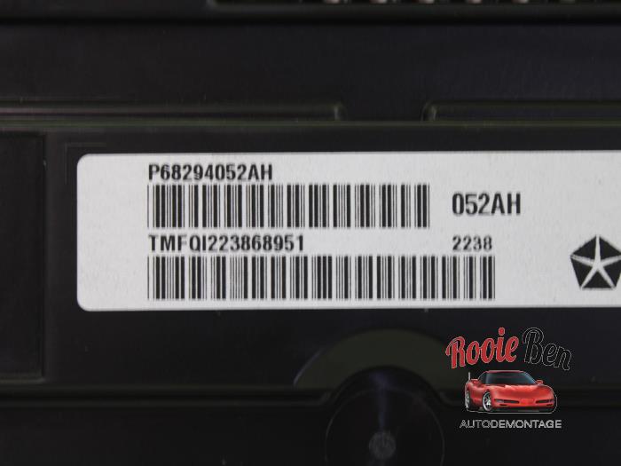 Engine management computer from a RAM 1500 Crew Cab (DS/DJ/D2) 5.7 Hemi V8 4x4 2019