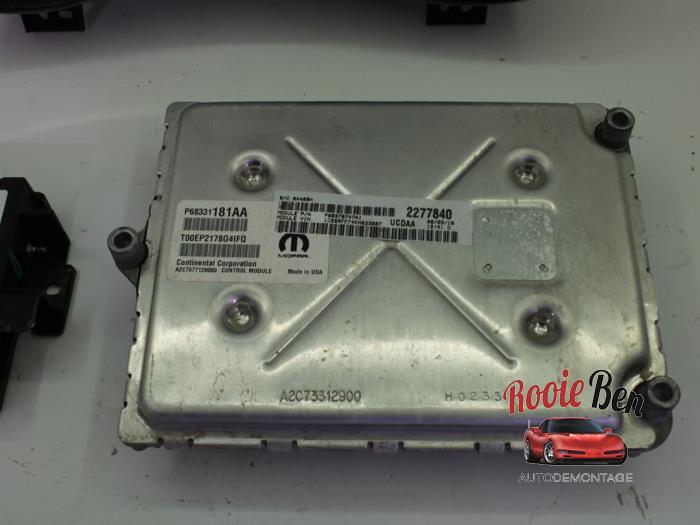 Ordenador de gestión de motor de un RAM 1500 Crew Cab (DS/DJ/D2) 5.7 Hemi V8 4x4 2019