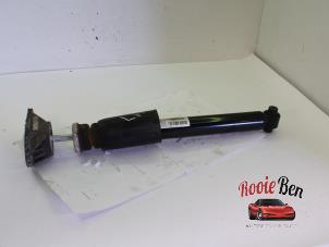 Used Rear shock absorber, left BMW 3 serie (F30) 330e Price on request offered by Rooie Ben autodemontage
