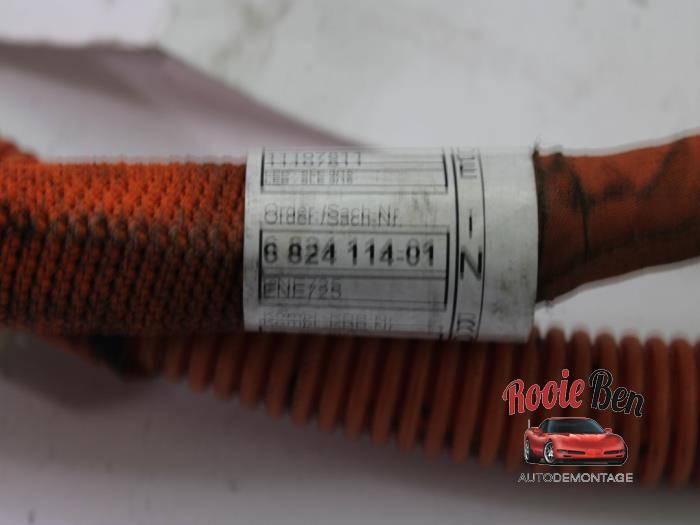 Cable high-voltage from a BMW 3 serie (F30) 330e 2016