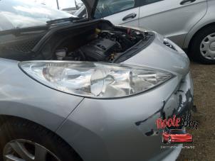 Used Headlight, right Peugeot 207/207+ (WA/WC/WM) 1.6 16V VTi Price on request offered by Rooie Ben autodemontage