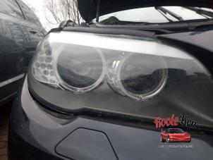Used Headlight, right BMW 5 serie (F10) 528i 16V Price on request offered by Rooie Ben autodemontage