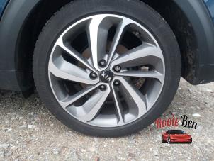 Usagé Kit jantes + pneumatiques Kia Niro I (DE) 1.6 GDI Hybrid Prix sur demande proposé par Rooie Ben autodemontage