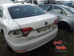 Used Tailgate Skoda Superb (3TAA) 2.0 TDI 16V Price on request offered by Rooie Ben autodemontage