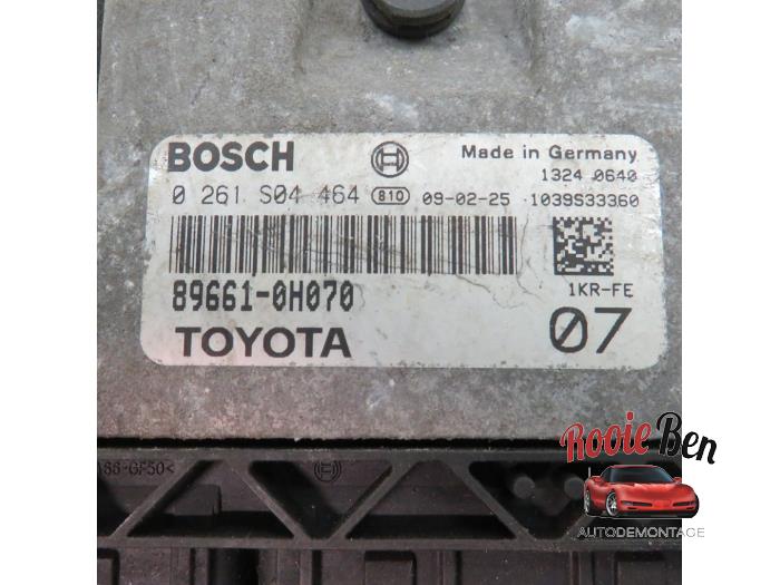 Komputer sterowania silnika z Toyota Aygo (B10) 1.0 12V VVT-i 2010