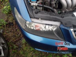 Used Headlight, right Honda Accord Tourer (CM/CN) 2.0 i-VTEC 16V Price on request offered by Rooie Ben autodemontage
