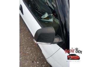 Gebrauchte Außenspiegel rechts Opel Combo 1.6 CDTI 16V Preis auf Anfrage angeboten von Rooie Ben autodemontage